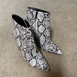 PRINCESS POLLY SNAKE SKIN BOOTS